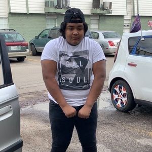 Meet your Posher, Ramiro